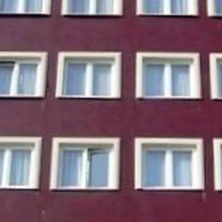 Hotel Hettie 2*
