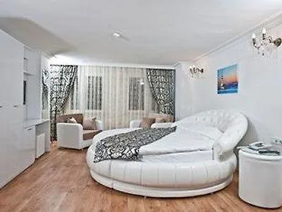Hotel Hettie 2*